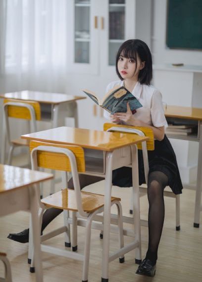 婷婷久久综合网_720神马在线观看