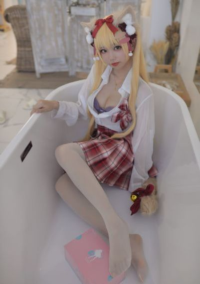 久久人人蜜月av_DVD高清在线观看